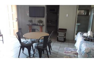 Levubu Cottages Apartment, Polokwane - 4