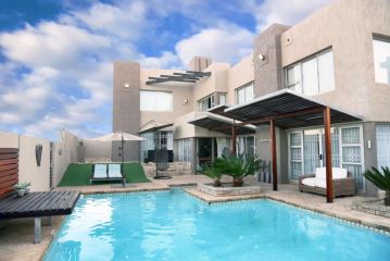 Nine on Uys street B & B Bed and breakfast, Jeffreys Bay - 2