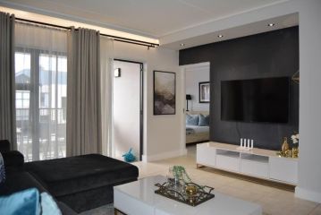 A Prestige 3 Bed Apt Waterfall - Teasa Group Apartment, Midrand - 2
