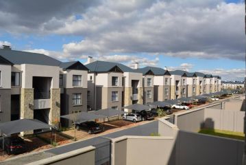 A Prestige 3 Bed Apt Waterfall - Teasa Group Apartment, Midrand - 1