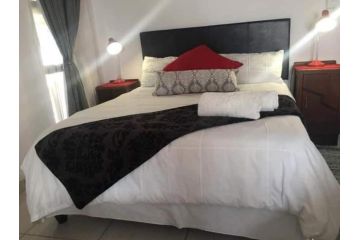 Aandrus Guesthouse Guest house, Bloemfontein - 2