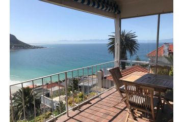 Above the Sea Apartment, Fish hoek - 1