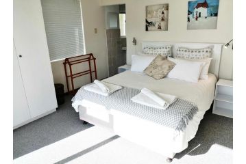 Above the Sea Apartment, Fish hoek - 5