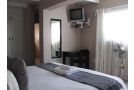 Absolute Cornwall Bed and breakfast, East London - thumb 10
