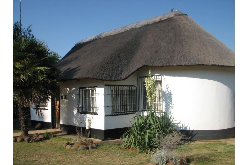 Absolute Leisure Cottages Apartment, Machadodorp - imaginea 20