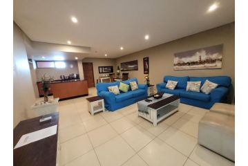 Accommodation Front - Fabulous 4 Sleeper with Jaw - dropping Views Apartment, Durban - 2