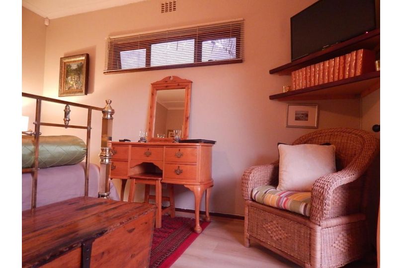 Swellendam Overnight Accommodation Guest house, Swellendam - imaginea 18