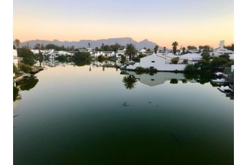 Admiralty Bed and breakfast, Muizenberg - 5