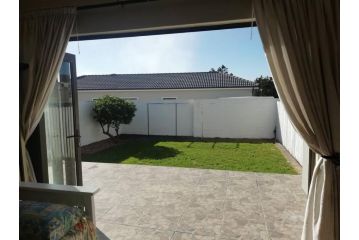 110 On Fairway Apartment, Langebaan - 1