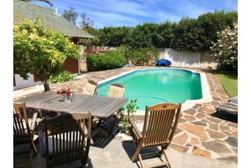 African Holiday home in Table View Guest house, Cape Town - 4
