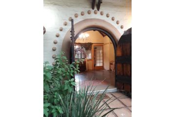 African Silhouette Guesthouse Guest house, Benoni - 2