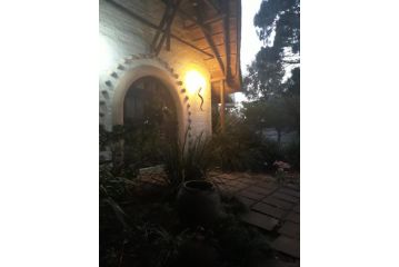 African Silhouette Guesthouse Guest house, Benoni - 4