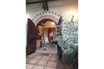 African Silhouette Guesthouse Guest house, Benoni - 3