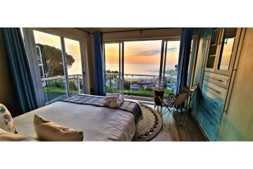 African Sunsets Camps Bay Villa, Cape Town - 2