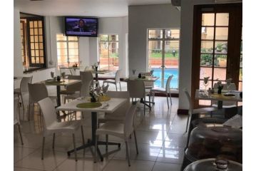 Airport Inn and Suites Hotel, Johannesburg - 1