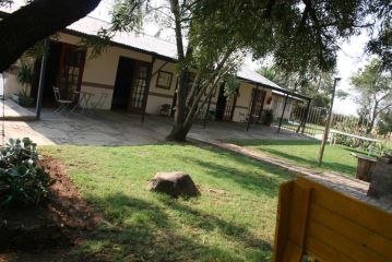 AkwÃªla Guest Farm Guest house, Bloemfontein - 2