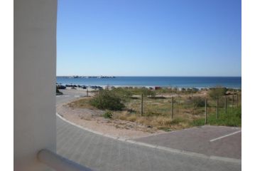 Albatros Holiday Home Guest house, Paternoster - 1