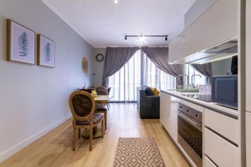 Alimama Spaces: Platinum Oaks Ellipse Apartment, Midrand - 3