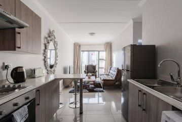 Alimama Spaces: Thando's Manson Apartment, Midrand - 2
