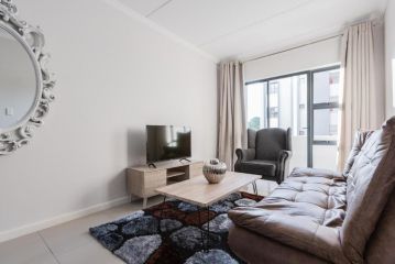 Alimama Spaces: Thando's Manson Apartment, Midrand - 4
