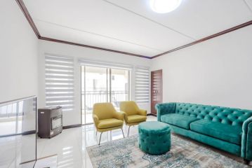 Alimama Spaces: The Manson's Walford Apartment, Midrand - 2