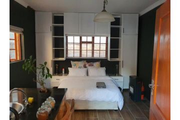 Melvilla Studio Guest house, Johannesburg - 2