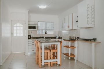 Aloha Lodge Apartment, Stilbaai - 5