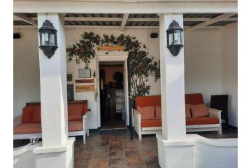 Alpine Inn Hotel, George - 2