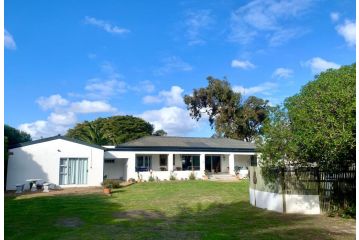 Always Summer Guesthouse Guest house, Langebaan - 2