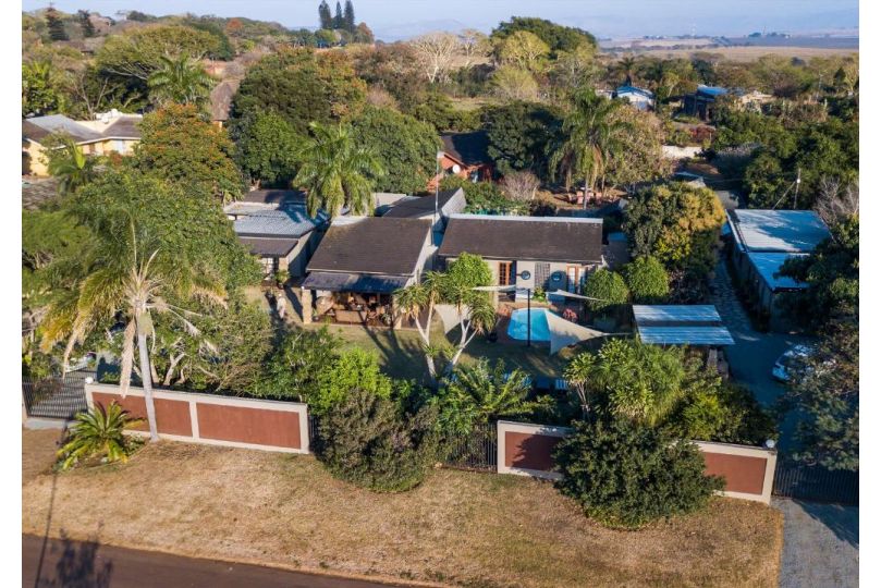 Ama Zulu Guesthouse & Safaris Guest house, Hluhluwe - imaginea 16