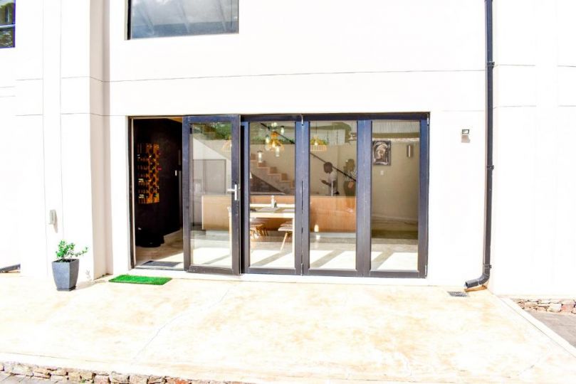 Amabwe Guesthouse Bed and breakfast, Grahamstown - imaginea 6