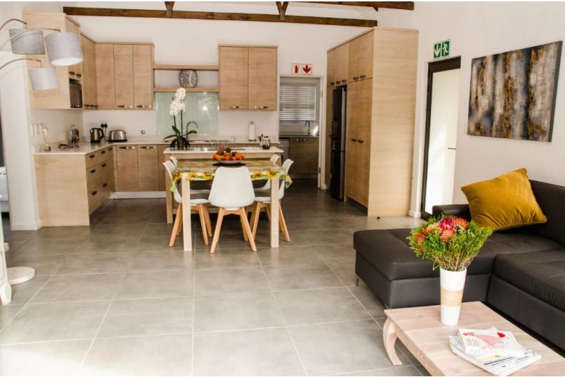 Lavinia Lifestyle Farm stay, Stellenbosch - imaginea 11