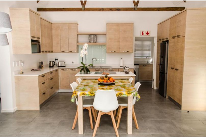 Lavinia Lifestyle Farm stay, Stellenbosch - imaginea 17