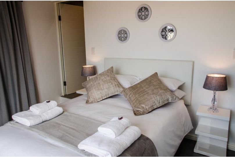 Lavinia Lifestyle Farm stay, Stellenbosch - imaginea 1