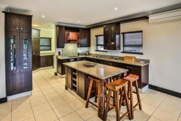 Amazing 4 bedrooms house in Zimbali Ballito Durban Guest house, Ballito - 5