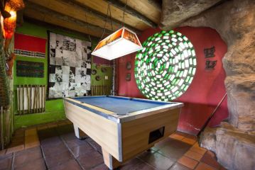 Amphitheatre Backpackers Lodge Hostel, Ethels Drive - 3