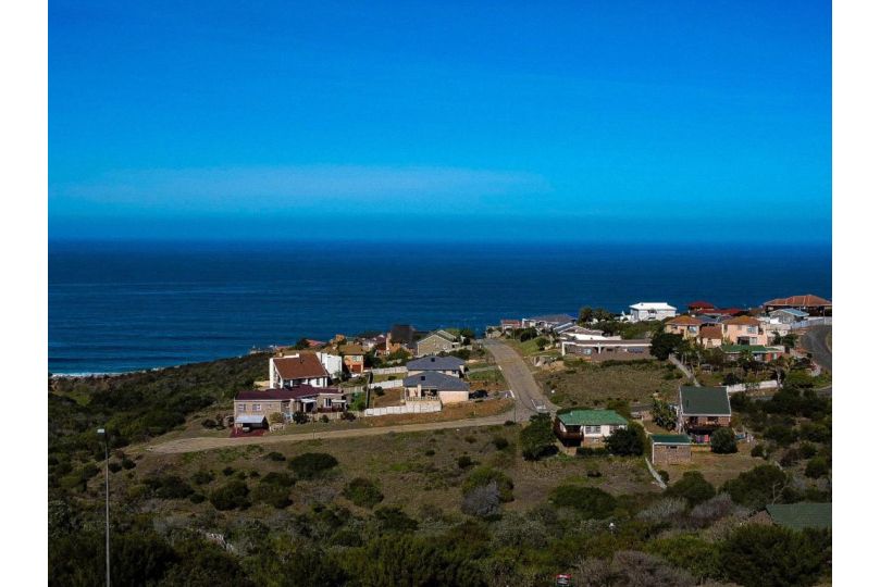 Amzee Bokmakierie Guest house, Dana Bay - imaginea 15