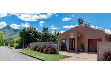 Antiqua Cottage Guest house, George - 2