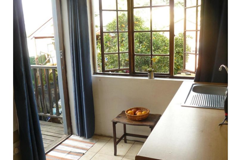 Antique Silk Self Catering Unit Bed and breakfast, Grahamstown - imaginea 8
