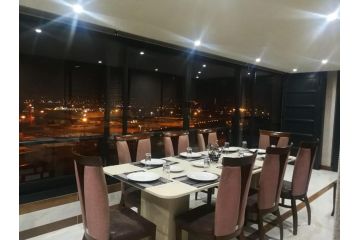 Luxury Point Waterfront Apartment at The Spinaker Apartment, Durban - 3
