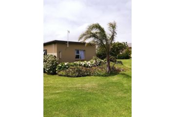 Apartment at Kaaimanskop Estate with panoramic views Apartment, Wilderness - 4