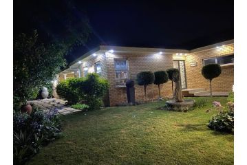 Aquadel Accommodation Bed and breakfast, Port Elizabeth - 2