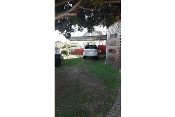 Ashton Bay Holiday Accommodation, Self Catering Guest house, Jeffreys Bay - 3