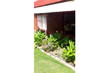 Ashton Bay Holiday Accommodation, Self Catering Guest house, Jeffreys Bay - 5