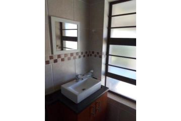 Aston Bay Holiday Home Guest house, Jeffreys Bay - 4