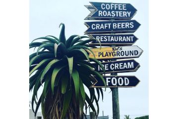 Aston Bay Holiday Home Guest house, Jeffreys Bay - 2