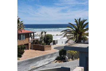 Atlantic Studio - Compact unit with Sea Views Apartment, Cape Town - 3