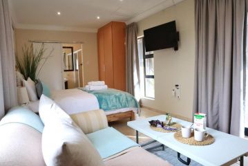 Atlantica Self Catering Apartment, Cape Town - 3