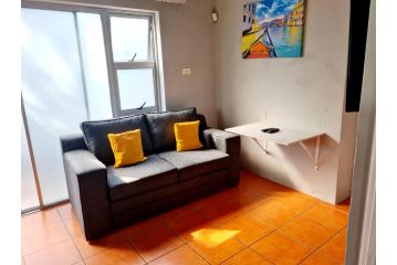 AveBulela Penthouse Apartment, Richards Bay - 4