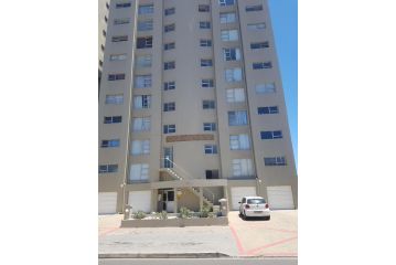 B1001 Ocean View Apartment, Bloubergstrand - 5